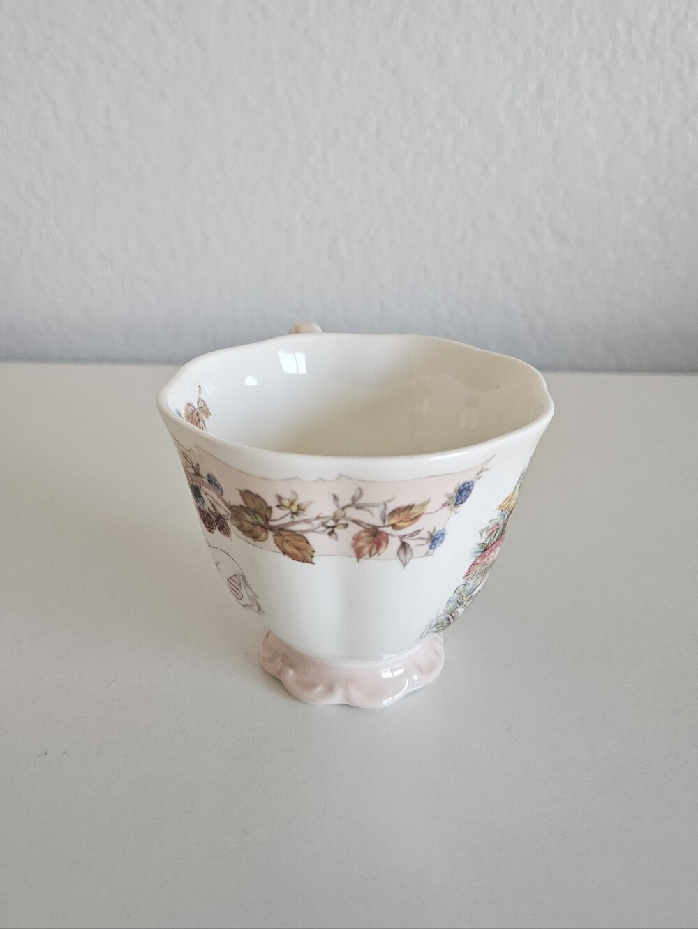 Brambly Hedge By Royal Doulton Autumn 3-Piece Bone Mini Tea Cup Set Plate Mug - Picture 10 of 12